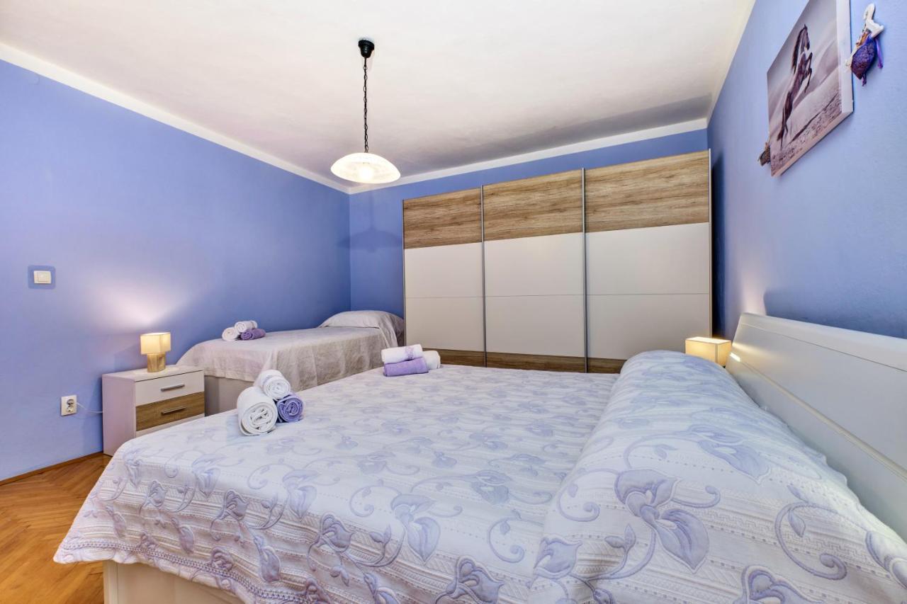 Apartments Ljubica Veli Losinj Bagian luar foto