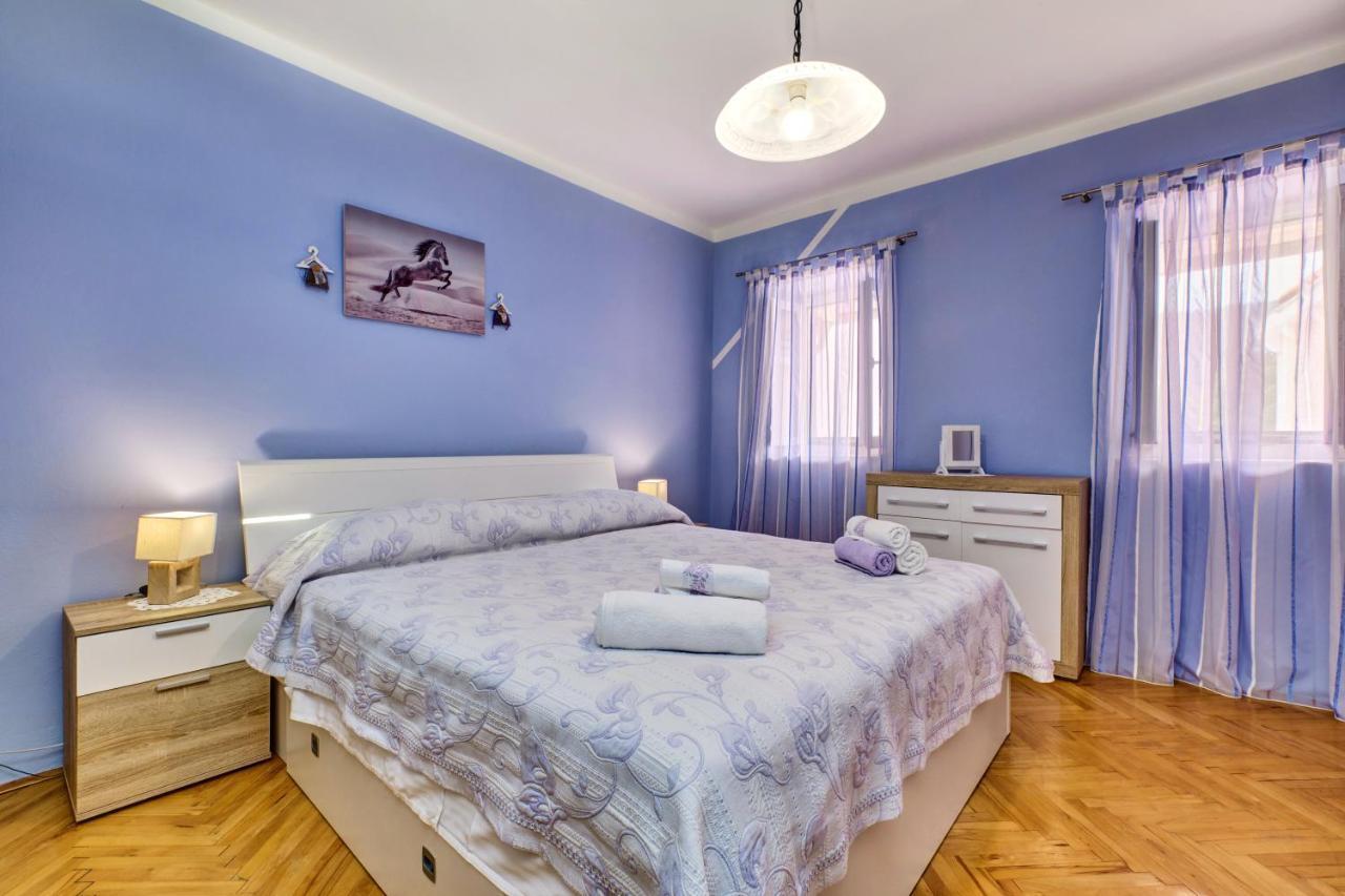 Apartments Ljubica Veli Losinj Bagian luar foto