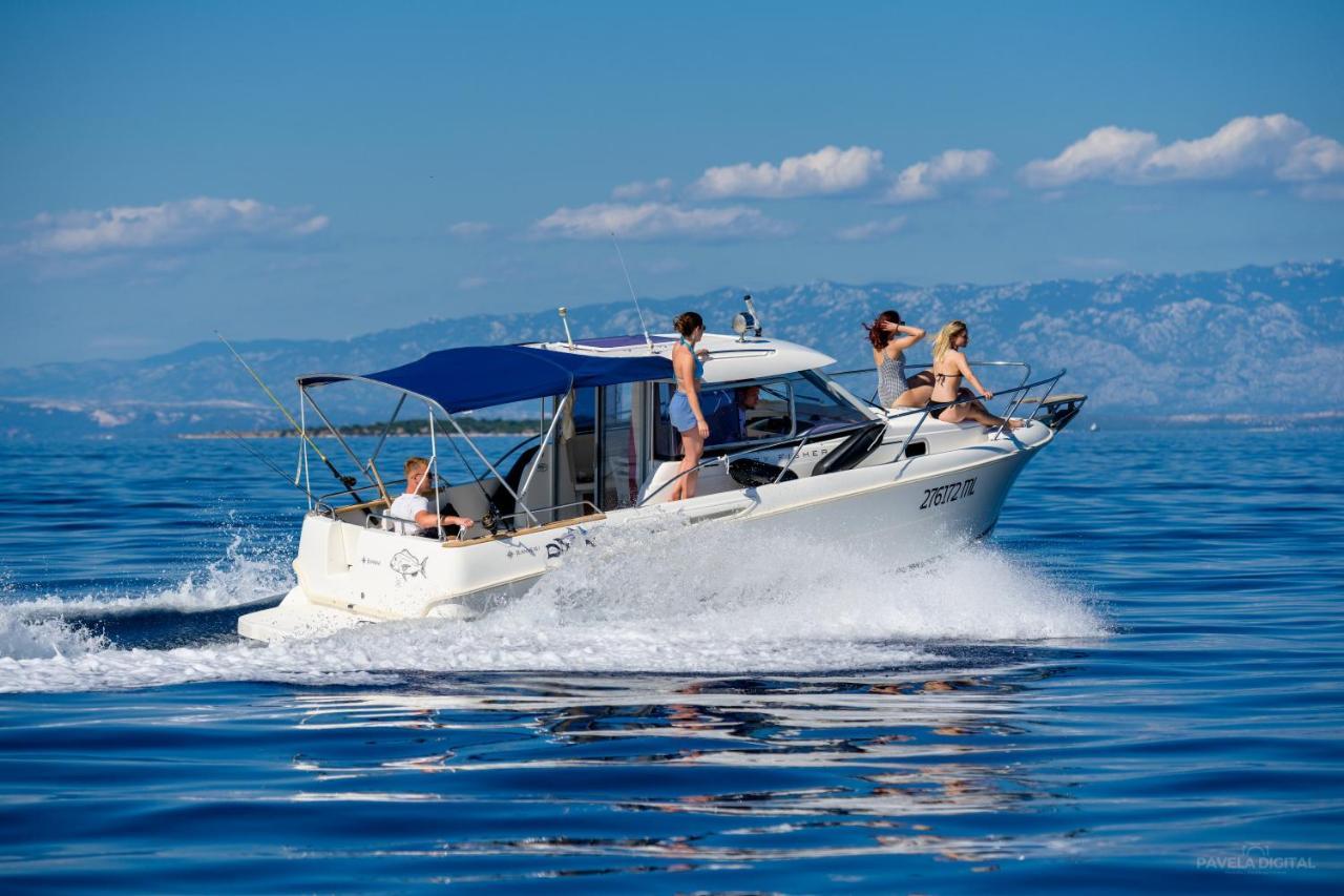 Apartments Ljubica Veli Losinj Bagian luar foto